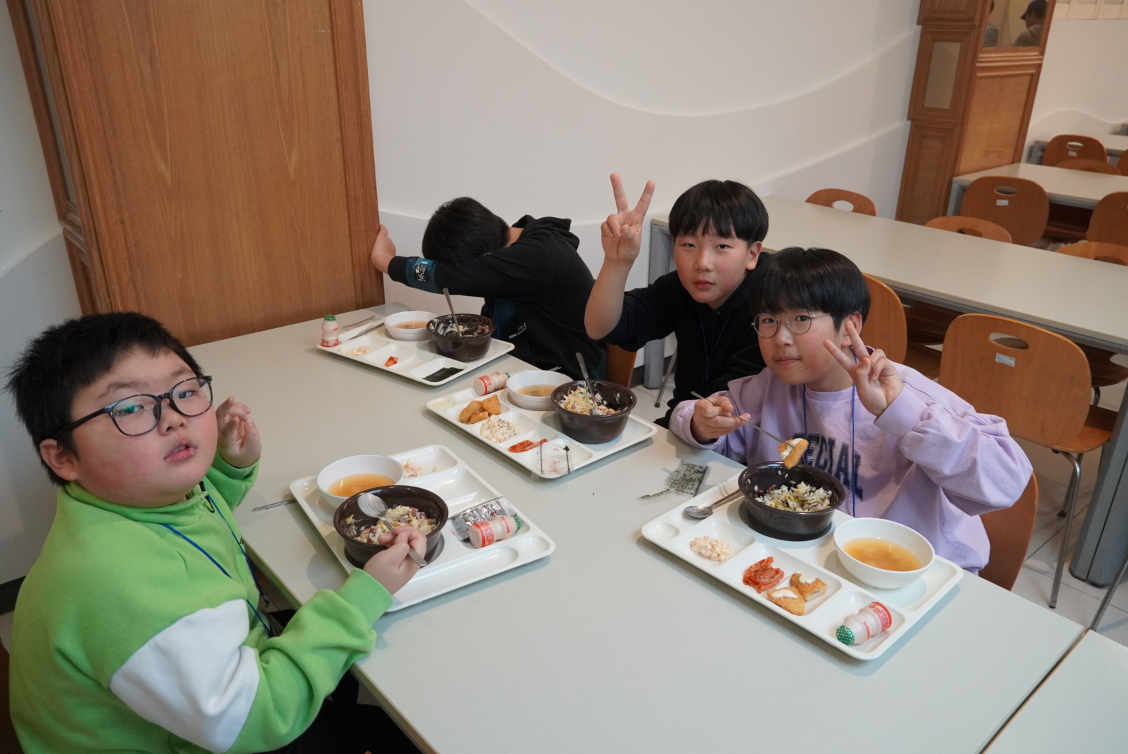 썸네일 사진